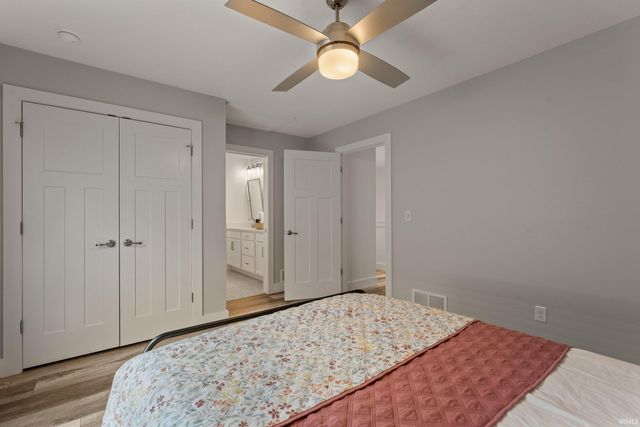 922 N Hill Street, South Bend, IN 46617
