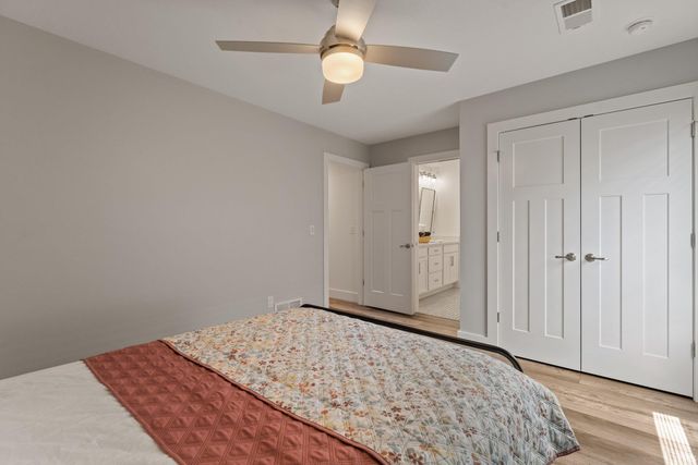 922 N Hill Street, South Bend, IN 46617