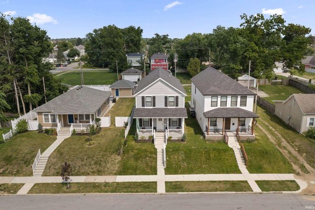 922 N Hill Street, South Bend, IN 46617