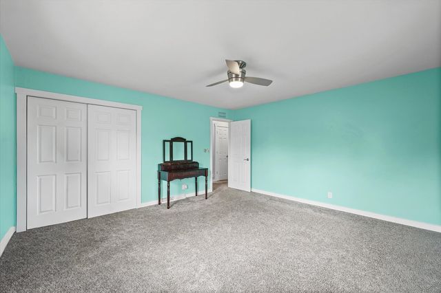 502 S Piatt Street, Monticello, IL 61856