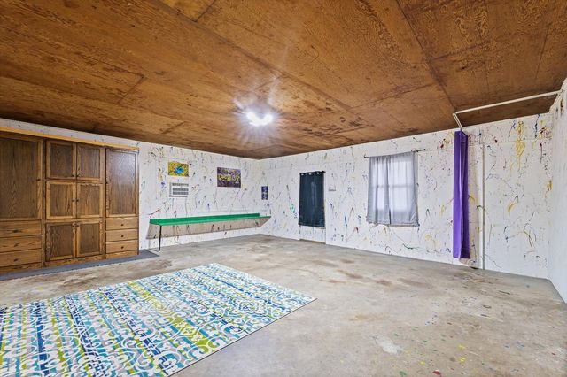 502 S Piatt Street, Monticello, IL 61856