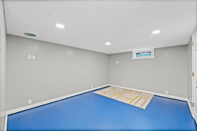 502 S Piatt Street, Monticello, IL 61856