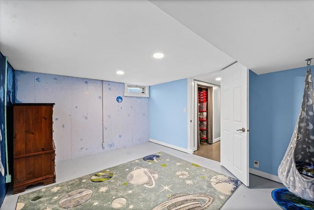 502 S Piatt Street, Monticello, IL 61856