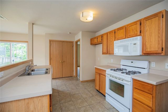 321 Grant Springs Drive, Decatur, AR 72722