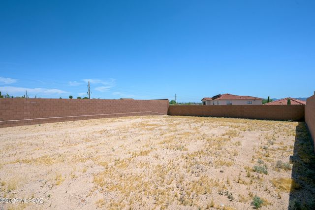 5441 W San Francisco, Tucson, AZ 85742