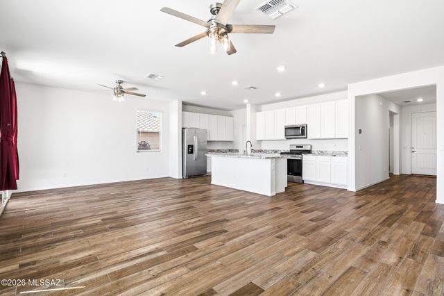 5441 W San Francisco, Tucson, AZ 85742