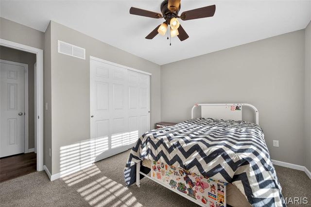 424 Wilmer Meadow Drive, Wentzville, MO 63385