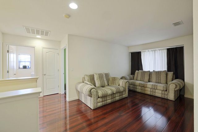 3215 Golden Poppy, Stockton, CA 95209
