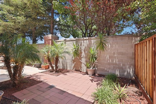 3215 Golden Poppy, Stockton, CA 95209