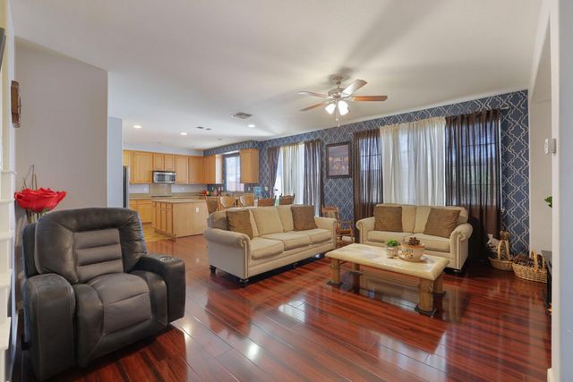 3215 Golden Poppy, Stockton, CA 95209