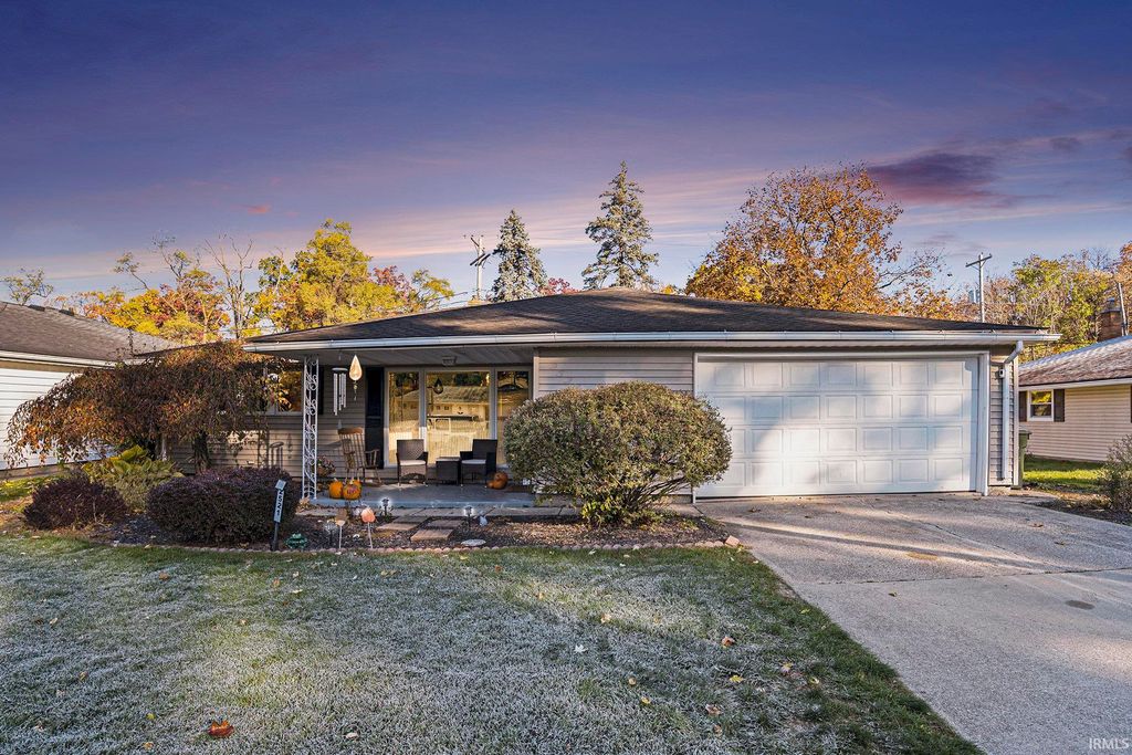 2521 Club Drive, South Bend, IN 46615