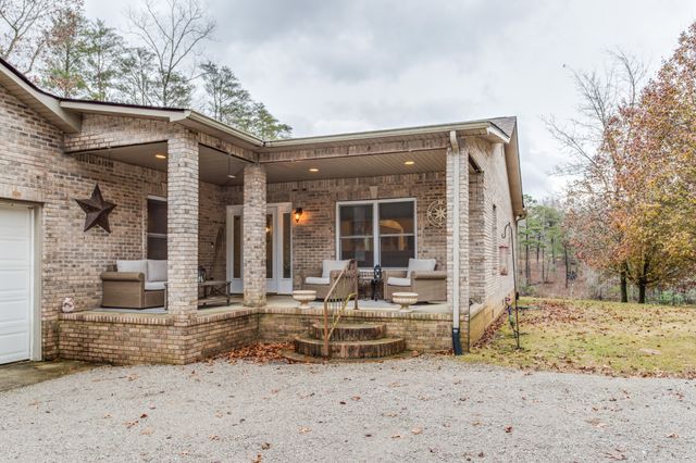 374 Eagle Lake Rd, Coalmont, TN 37313