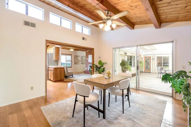1642 York Dr, Vista, CA 92084