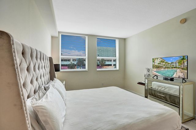 480 Hibiscus Street 421, West Palm Beach, FL 33401