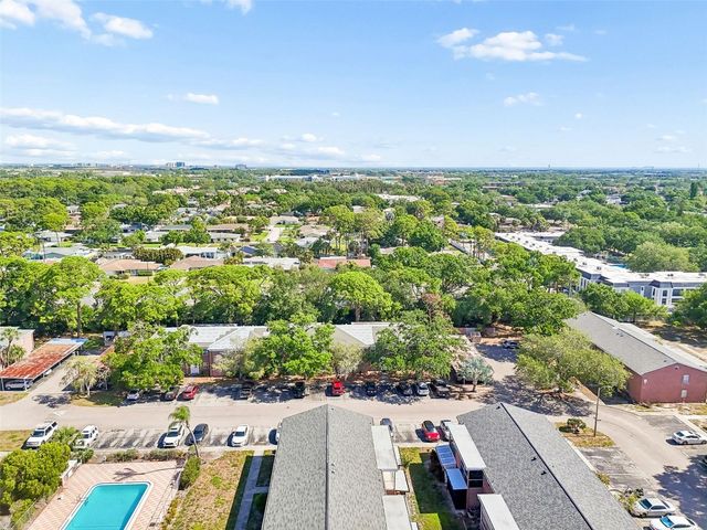1062 85TH TERRACE N A, St Petersburg, FL 33702