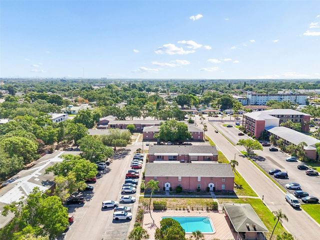 1062 85TH TERRACE N A, St Petersburg, FL 33702