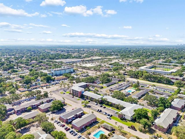 1062 85TH TERRACE N A, St Petersburg, FL 33702