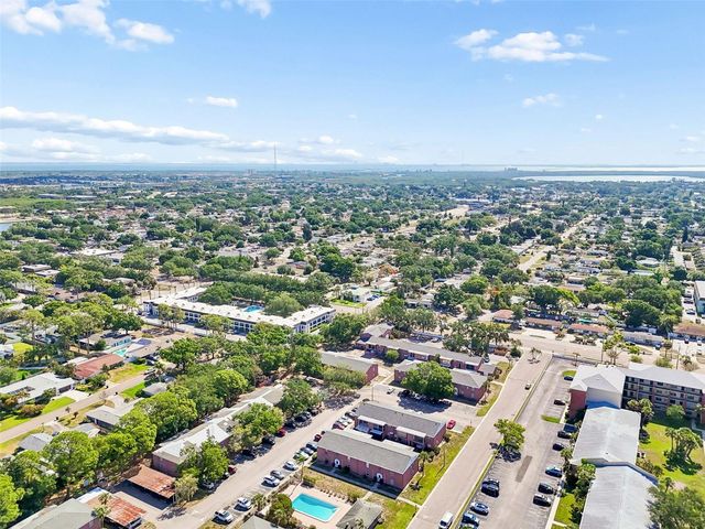 1062 85TH TERRACE N A, St Petersburg, FL 33702