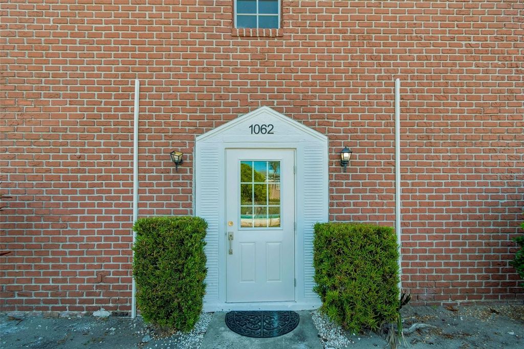 1062 85TH TERRACE N A, St Petersburg, FL 33702