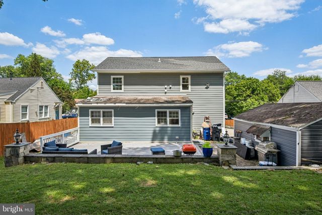 6715 WESTCOTT RD, Falls Church, VA 22042
