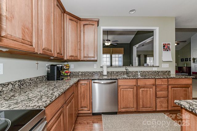 9625 Sunset Grove Drive, Huntersville, NC 28078