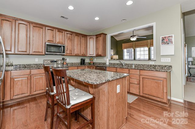 9625 Sunset Grove Drive, Huntersville, NC 28078