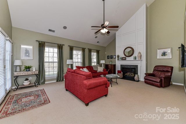 9625 Sunset Grove Drive, Huntersville, NC 28078