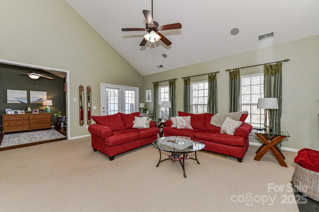 9625 Sunset Grove Drive, Huntersville, NC 28078