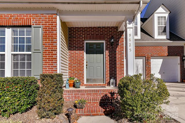 9625 Sunset Grove Drive, Huntersville, NC 28078