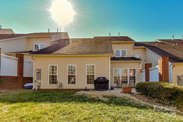 9625 Sunset Grove Drive, Huntersville, NC 28078