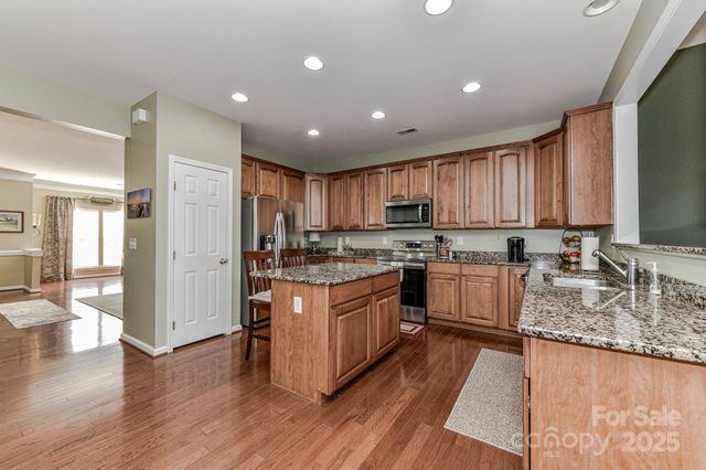 9625 Sunset Grove Drive, Huntersville, NC 28078