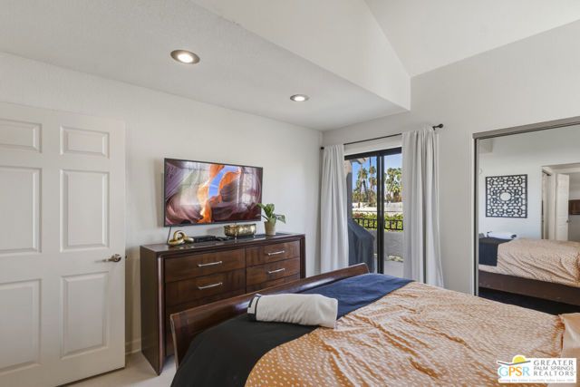 2345 S Cherokee Way 137, Palm Springs, CA 92264