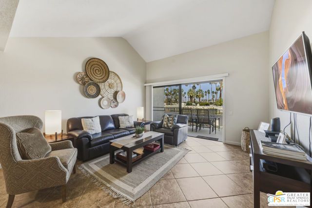 2345 S Cherokee Way 137, Palm Springs, CA 92264
