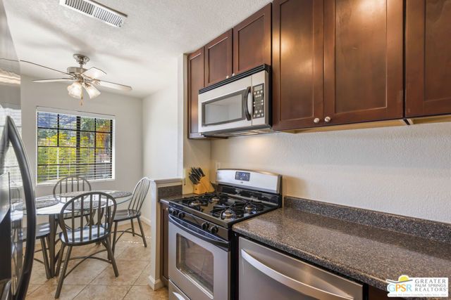 2345 S Cherokee Way 137, Palm Springs, CA 92264