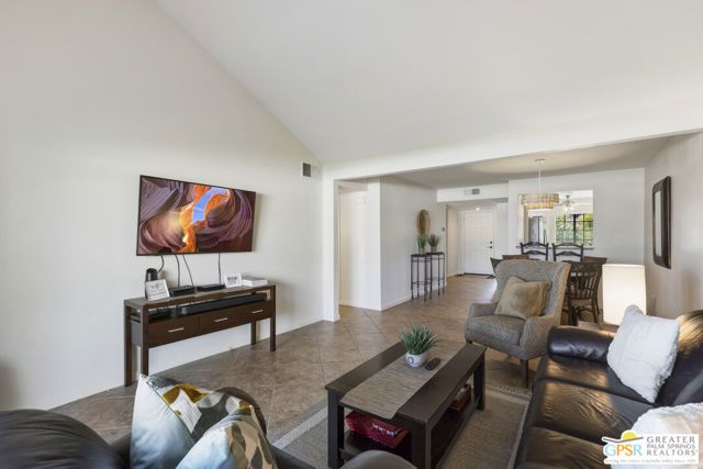 2345 S Cherokee Way 137, Palm Springs, CA 92264