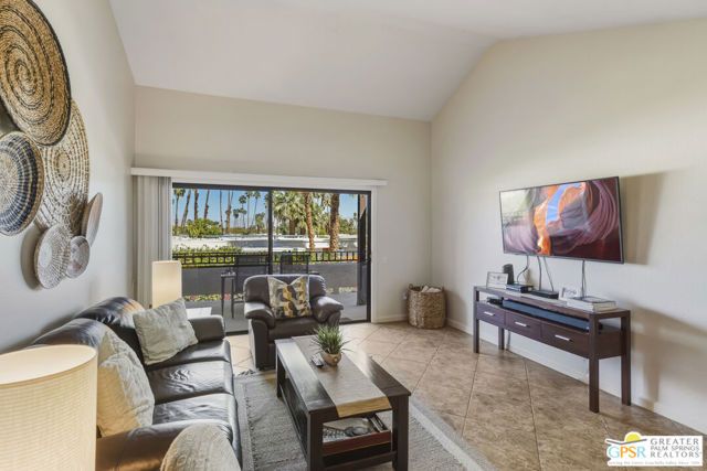 2345 S Cherokee Way 137, Palm Springs, CA 92264