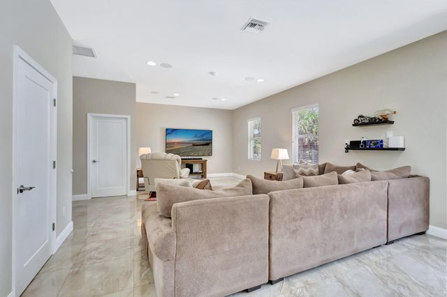 16575 69th Street N, The Acreage, FL 33470