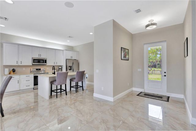 16575 69th Street N, The Acreage, FL 33470