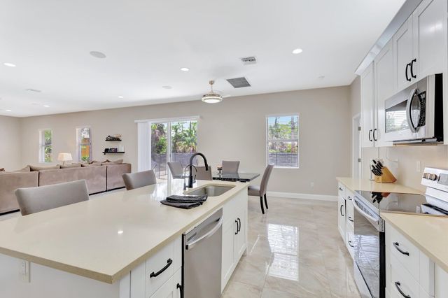16575 69th Street N, The Acreage, FL 33470