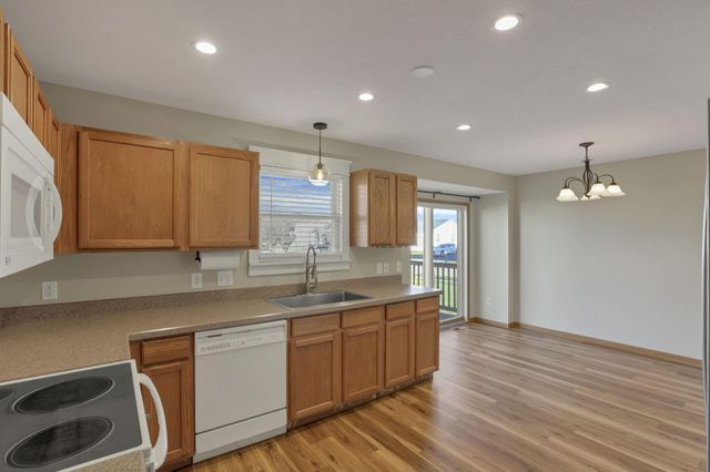 342 W Hunters Drive, Newark, OH 43055