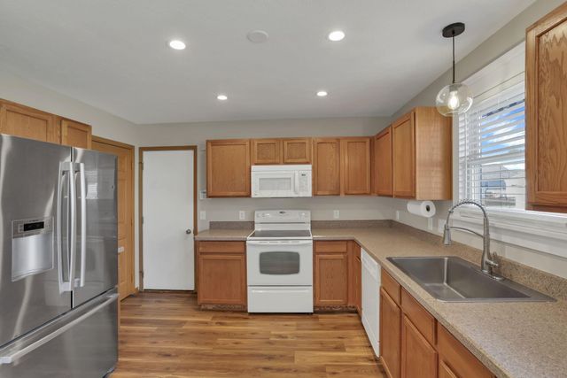 342 W Hunters Drive, Newark, OH 43055