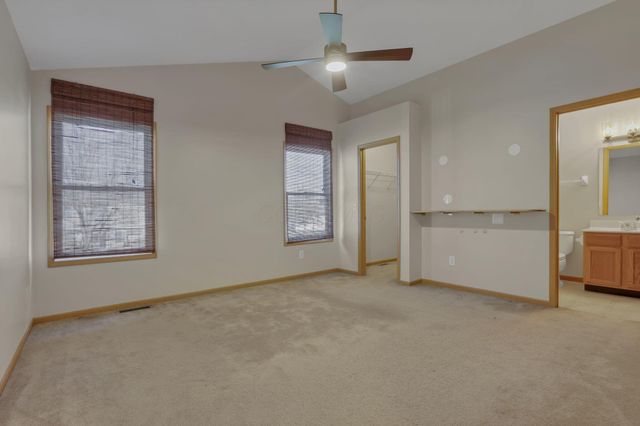 342 W Hunters Drive, Newark, OH 43055