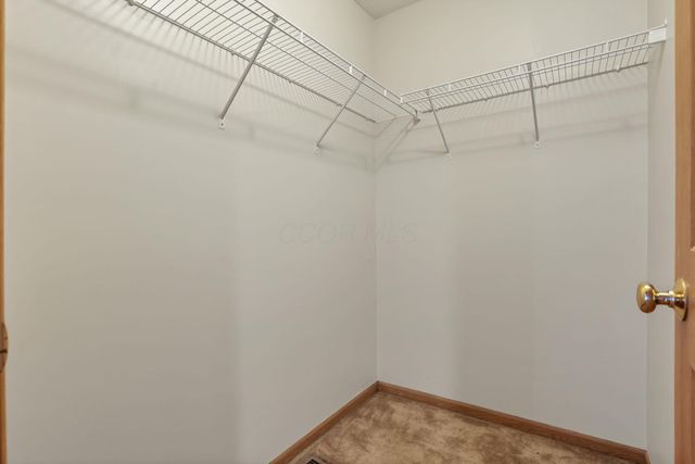 342 W Hunters Drive, Newark, OH 43055