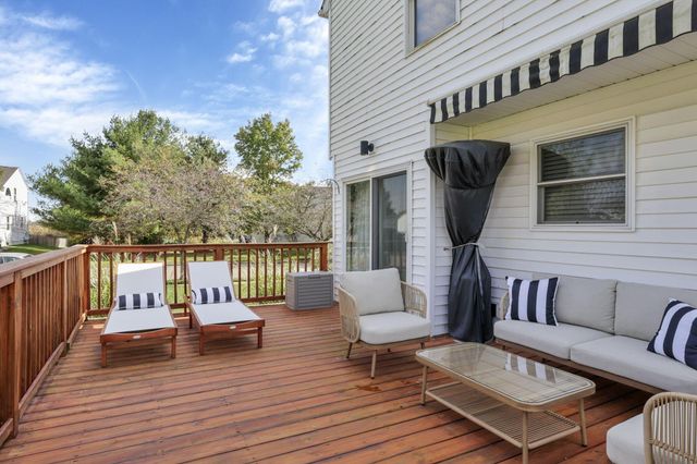 342 W Hunters Drive, Newark, OH 43055