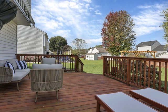 342 W Hunters Drive, Newark, OH 43055