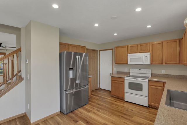 342 W Hunters Drive, Newark, OH 43055