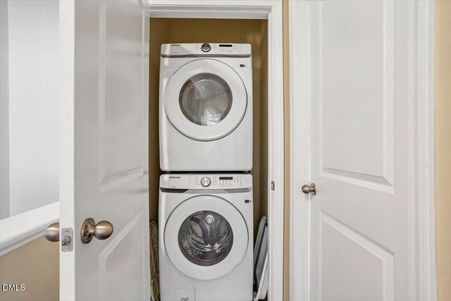 1427 Crafton Way, Raleigh, NC 27607