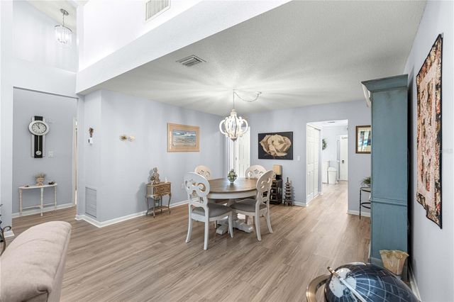 2226 CYPRESS COVE DRIVE 2226, Tavares, FL 32778