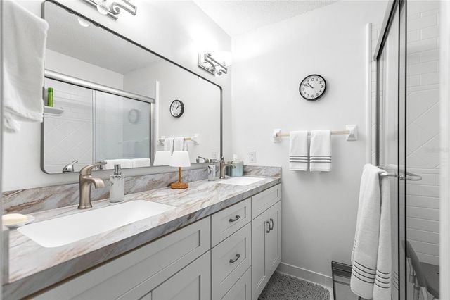 2226 CYPRESS COVE DRIVE 2226, Tavares, FL 32778