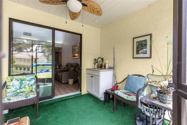 2226 CYPRESS COVE DRIVE 2226, Tavares, FL 32778